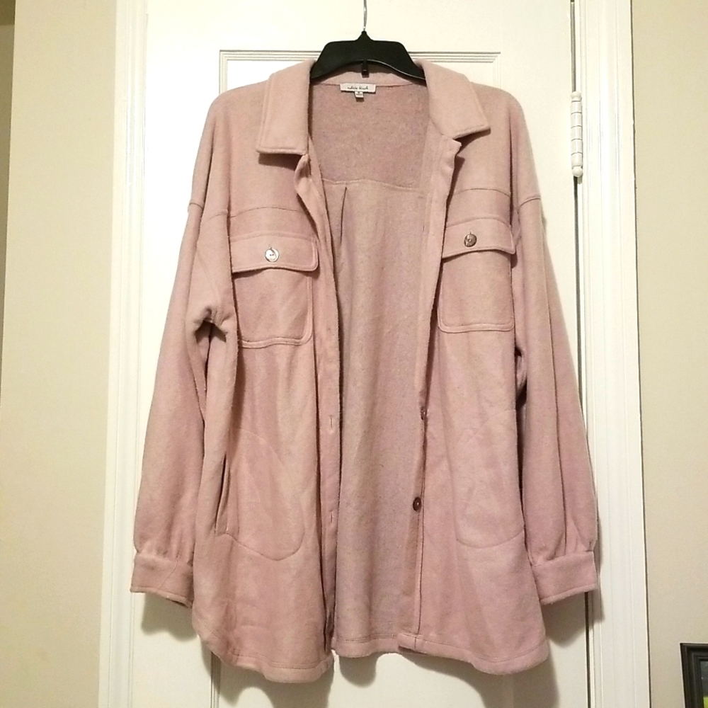 White Birch Lavender Button Down Shirt Size S.